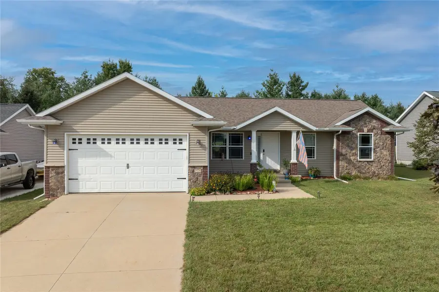 2520 Shaman Avenue Sw, Cedar Rapids, IA 52404 - #2