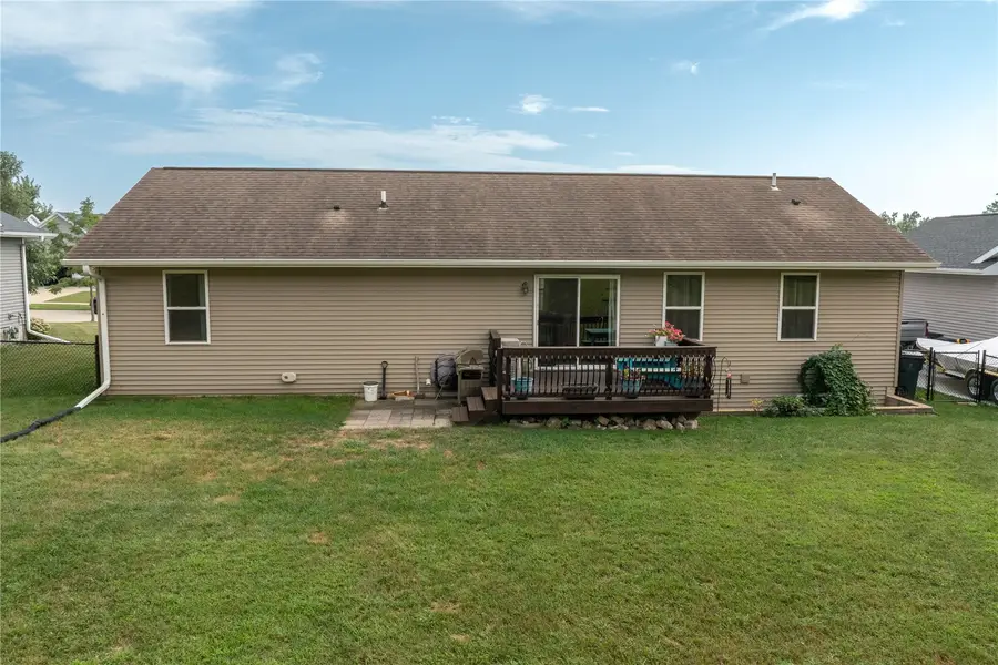 2520 Shaman Avenue Sw, Cedar Rapids, IA 52404 - #3