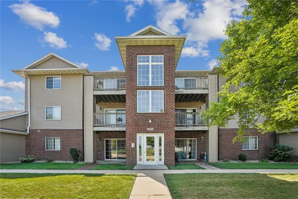 3101 Samuel Court Sw #3, Cedar Rapids, IA 52404