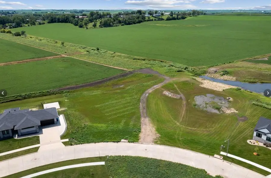 1385 Heartland Street, Fairfax, IA 52228 - #2