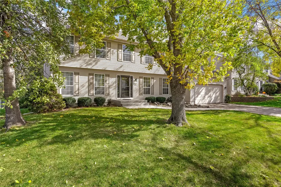413 Rockvalley Dr Sw, Cedar Rapids, IA 52404 - #2