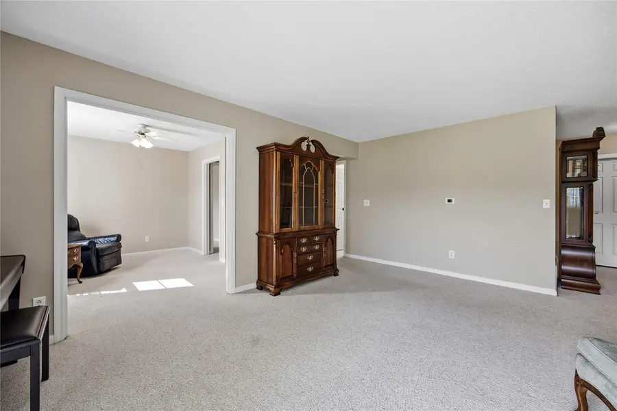 3813 Summerfield Ln Ne #A, Cedar Rapids, IA 52402 - #3