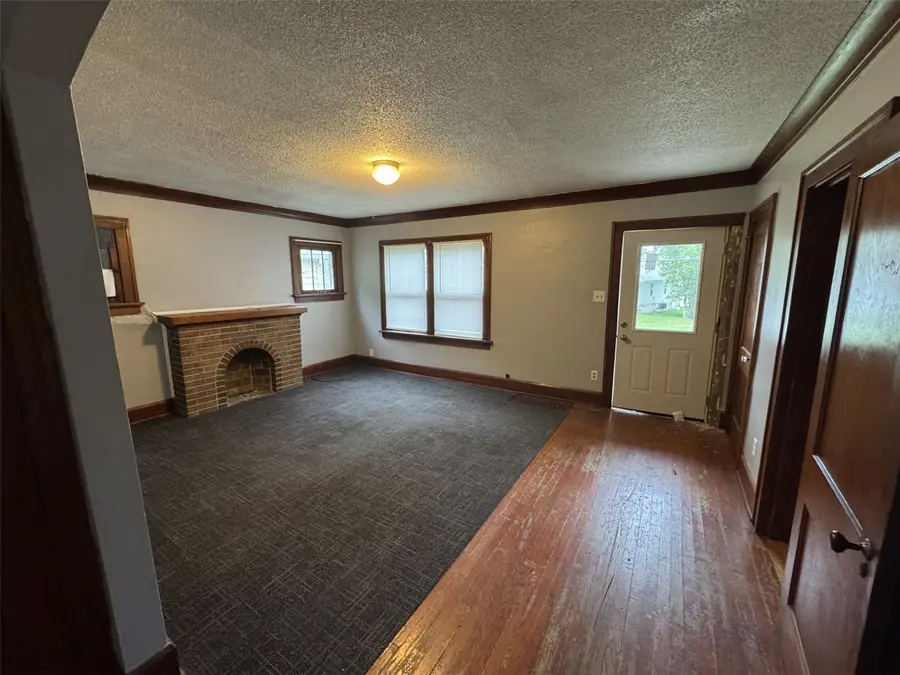 238 11th Street Nw, Cedar Rapids, IA 52405 - #3