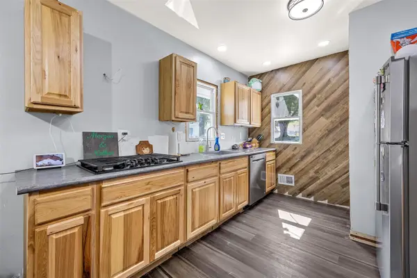 207 E 2nd Street, Anamosa, IA 52205