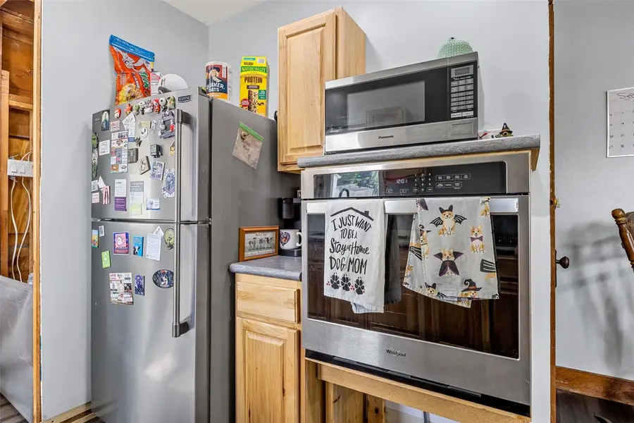 207 E 2nd Street, Anamosa, IA 52205 - #2