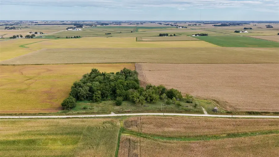 2019 Benton Buchanan Road, Rowley, IA 52329 - #2