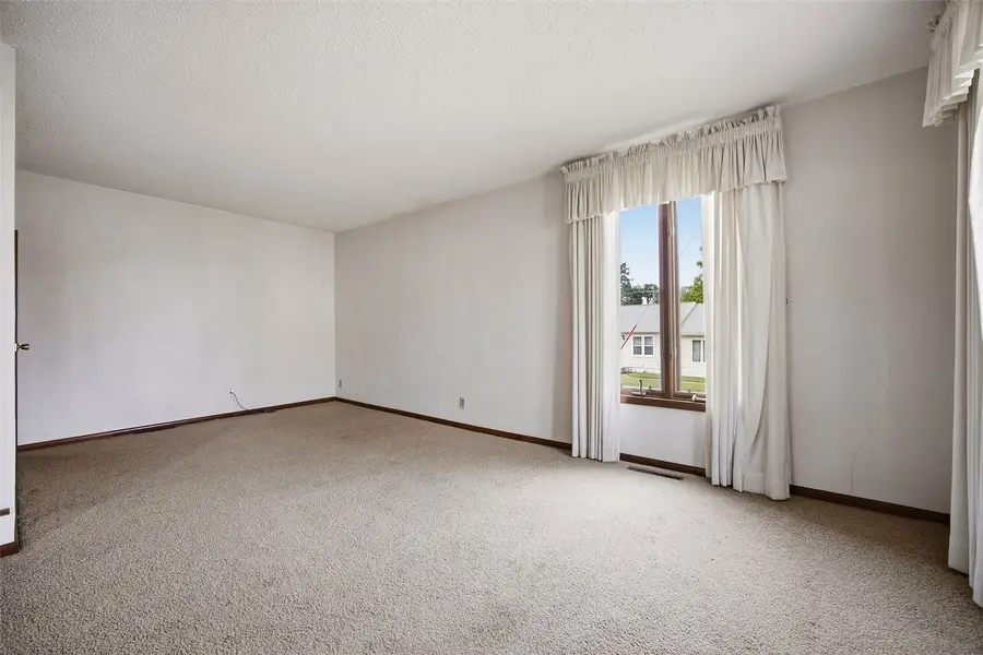 209 Johnson Street, Norway, IA 52318 - #3