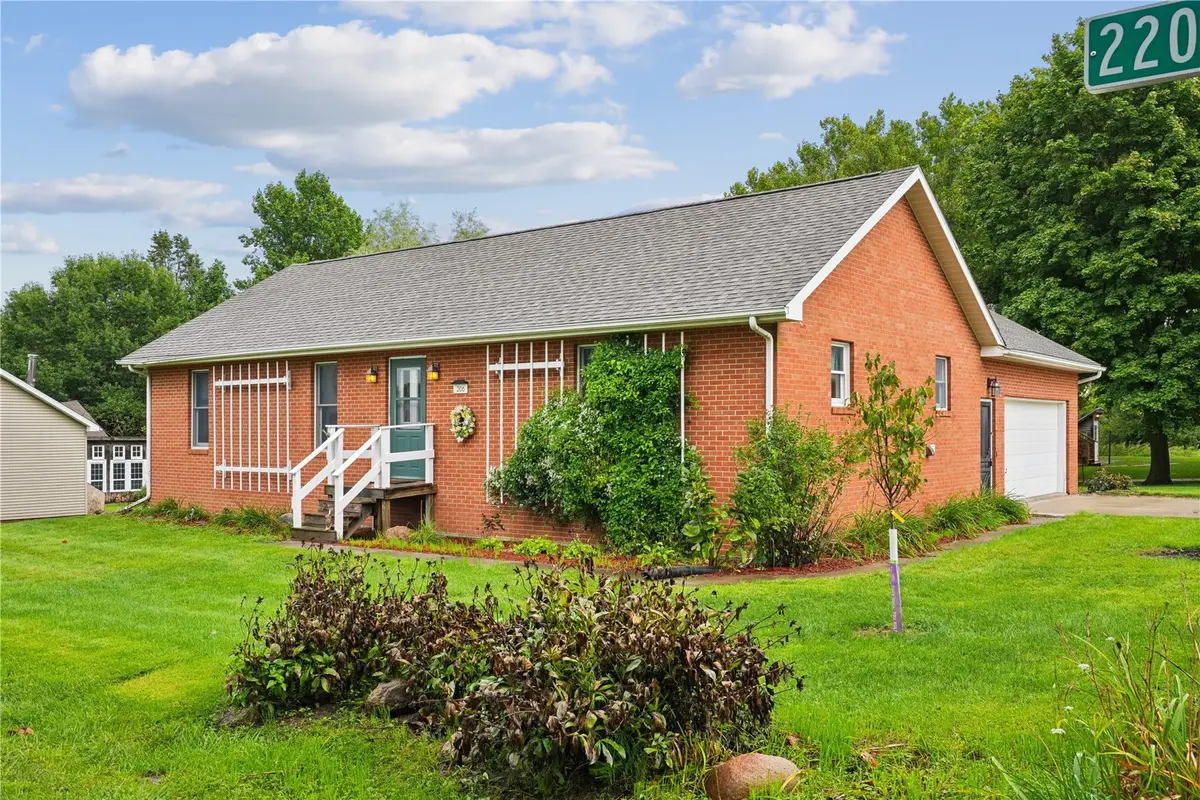 206 220th Trail, South Amana, IA 52334 - #1