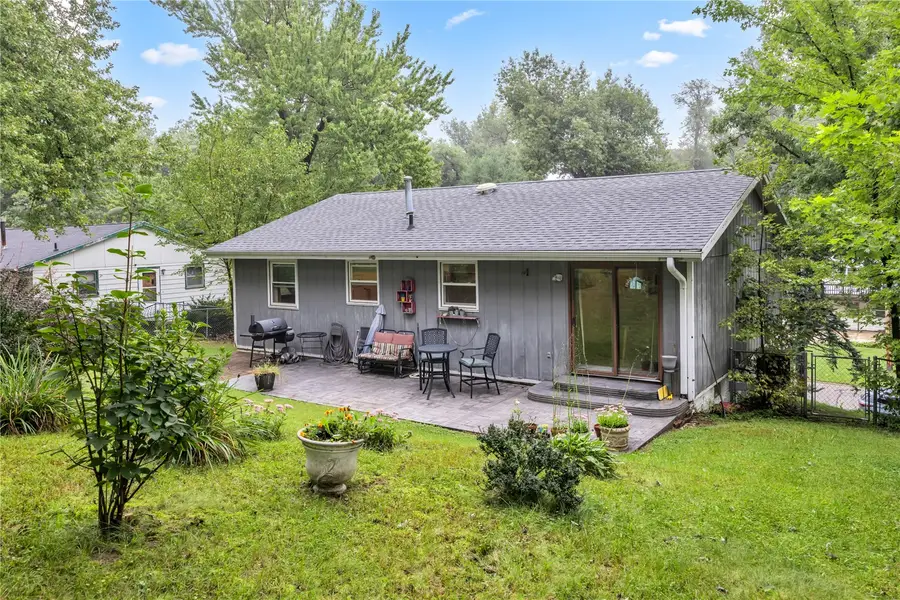 2623 Westwood Drive Nw, Cedar Rapids, IA 52405 - #2