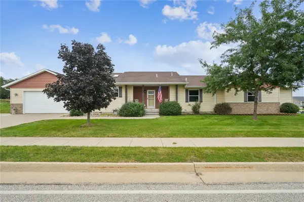 285 Jappa Road, Ely, IA 52227