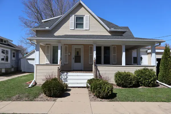111 1st Street, Oelwein, IA 50662