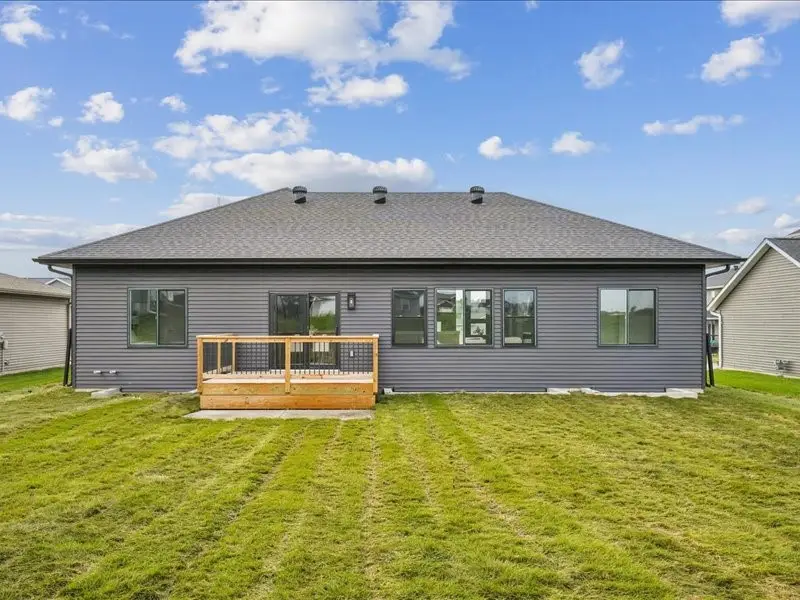 804 Windam Drive, Solon, IA 52333 - #3