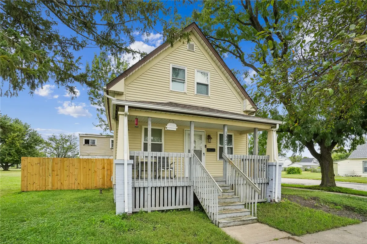 1342 5th Street Nw, Cedar Rapids, IA 52405 - #1