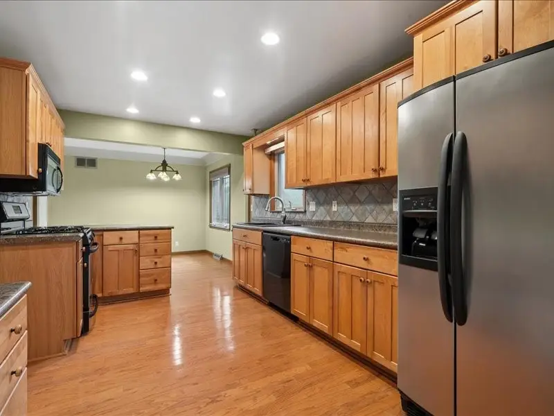 920 Westwood Drive Nw, Cedar Rapids, IA 52405 - #2