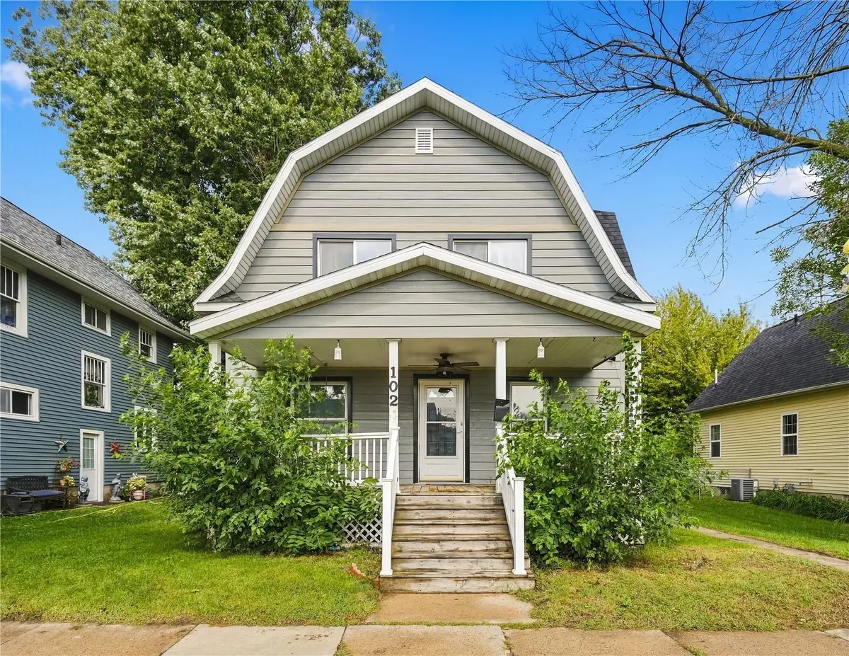 1024 D Avenue Nw, Cedar Rapids, IA 52405 - #1