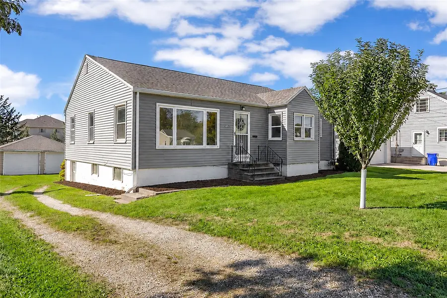 3019 Oakland Rd Ne, Cedar Rapids, IA 52402 - #3
