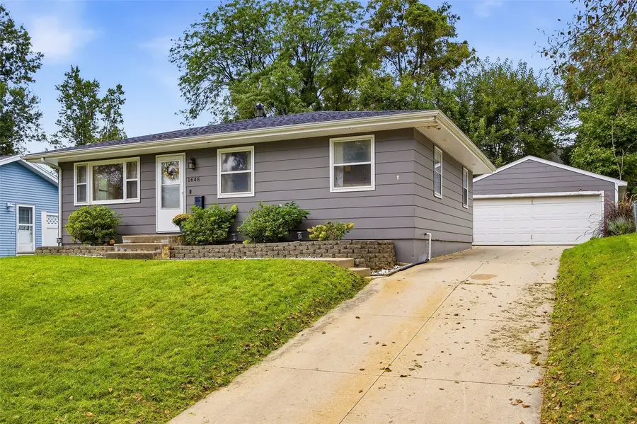 1648 24th Street Nw, Cedar Rapids, IA 52405 - #2
