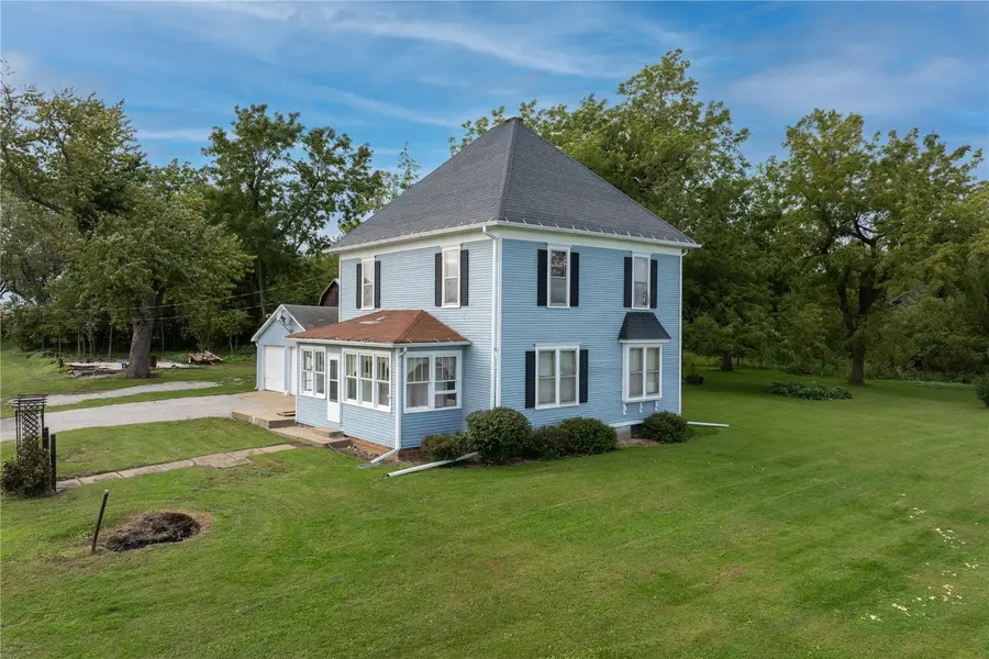 6547 24th Ave, Vinton, IA 52349 - #3