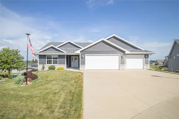 1616 Meadow Ridge Court, Anamosa, IA 52205