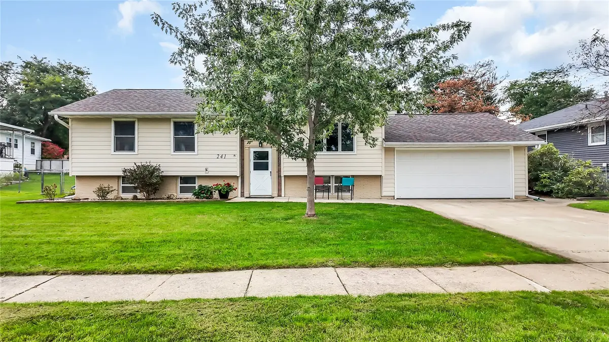 241 Norman Drive Ne, Cedar Rapids, IA 52402 - #1