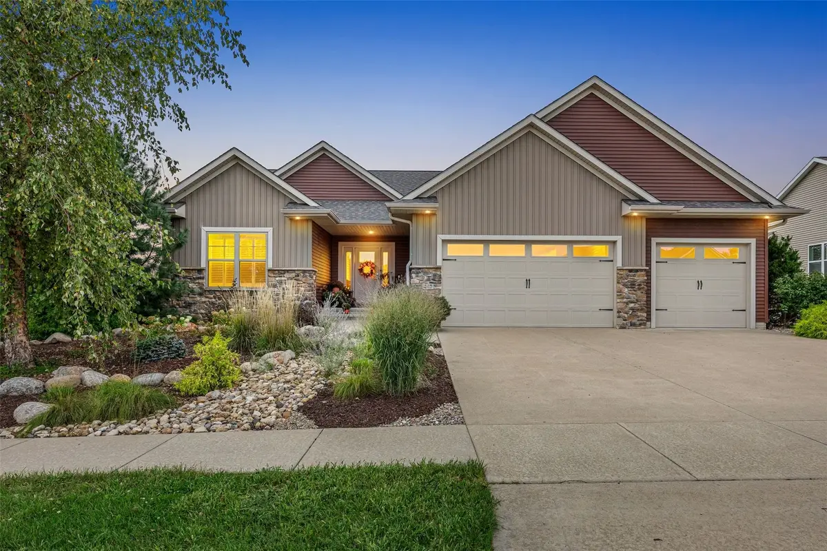 447 Eastview Avenue, Marion, IA 52302 - #1