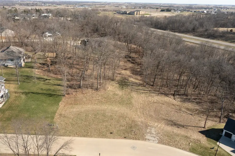 3025 Forrest Meadow Lane, Hiawatha, IA 52233 - #3