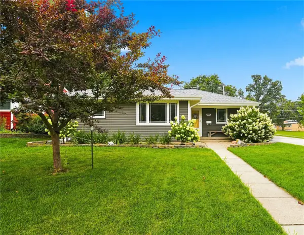 1469 Golfview Drive Ne, Cedar Rapids, IA 52402