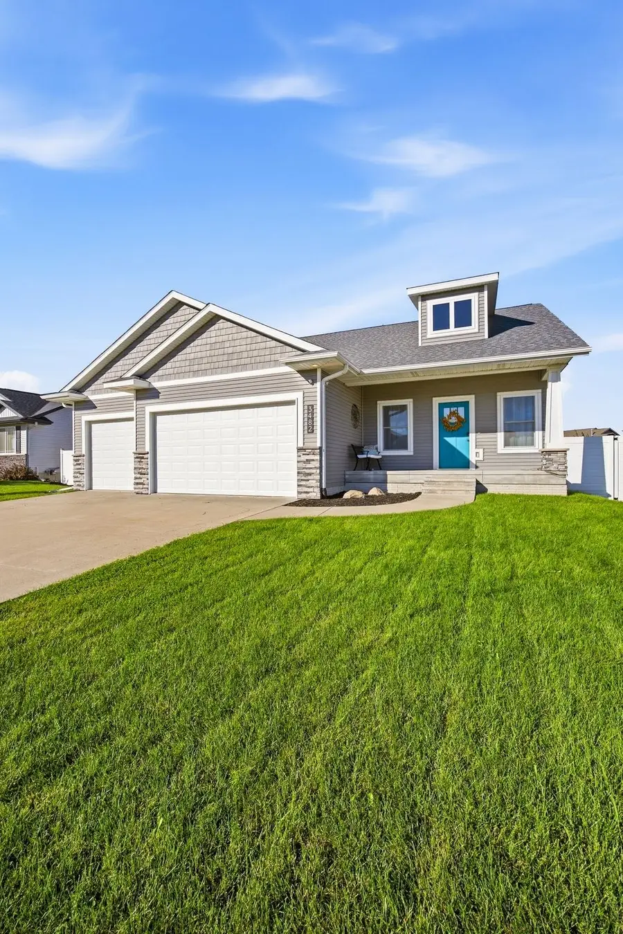 3482 Hemingway St, Marion, IA 52302 - #2