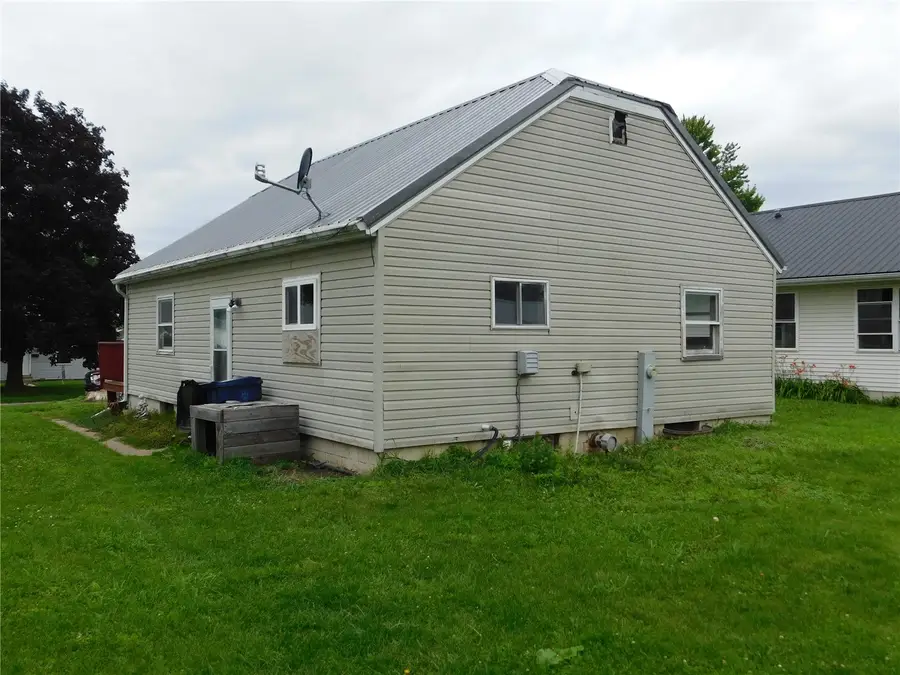 58 Walnut Street, Tipton, IA 52772 - #3