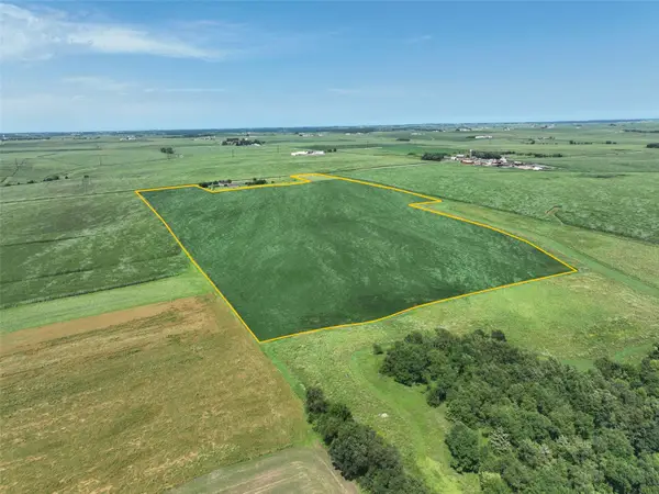 170th St., Greeley, IA 52050