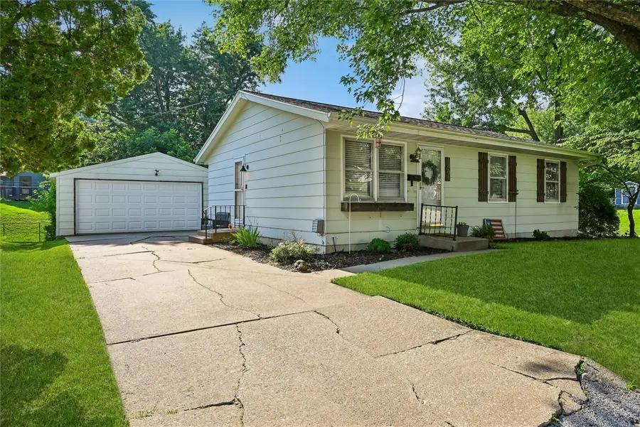 1401 39th Street Se, Cedar Rapids, IA 52403 - #2