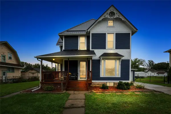 1007 Cedar Street, Tipton, IA 52772