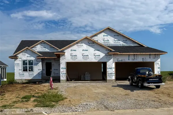 1750 Glen Rock Drive, Marion, IA 52302