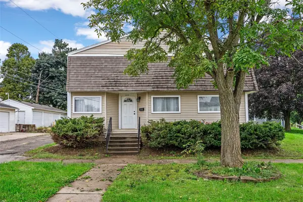 216 13th Street Nw, Cedar Rapids, IA 52405