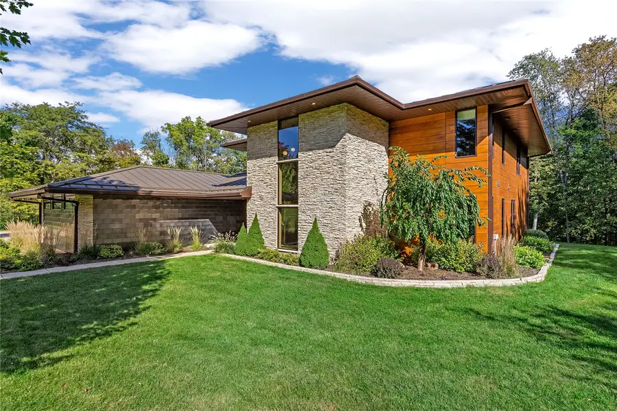 2296 Deer Run Ne, North Liberty, IA 52317 - #3