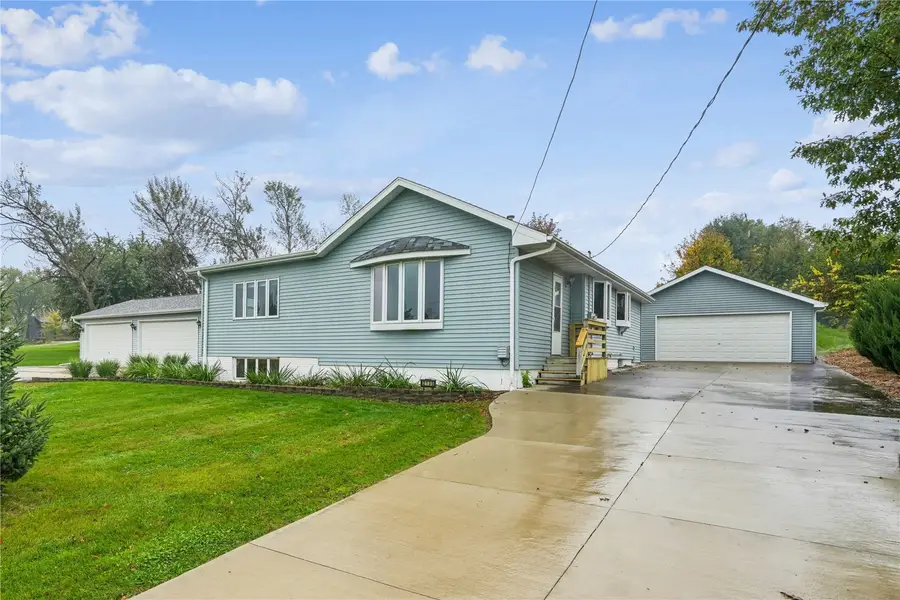 2135 Zika Ave, Cedar Rapids, IA 52405 - #3