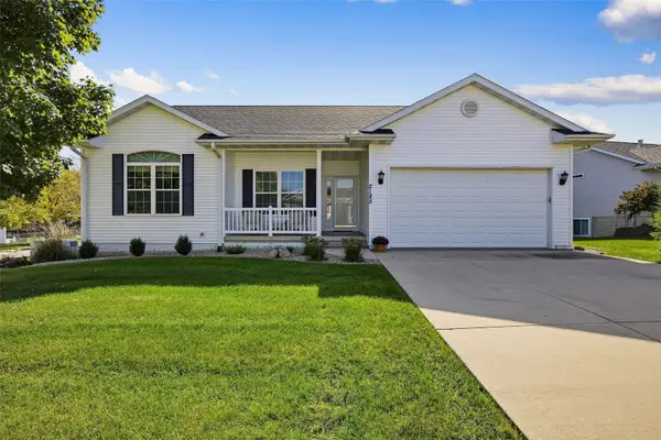 2185 Robert Court, Marion, IA 52302