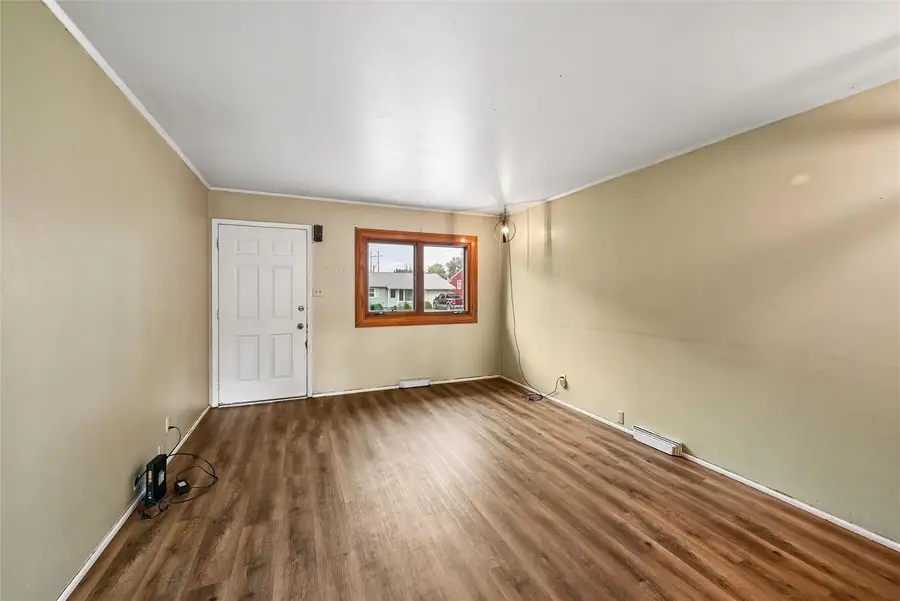 269 Peace Avenue Nw, Cedar Rapids, IA 52405 - #3