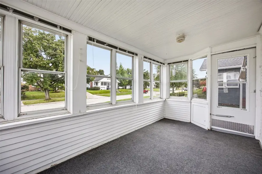 1727 Maple Drive Nw, Cedar Rapids, IA 52405 - #3