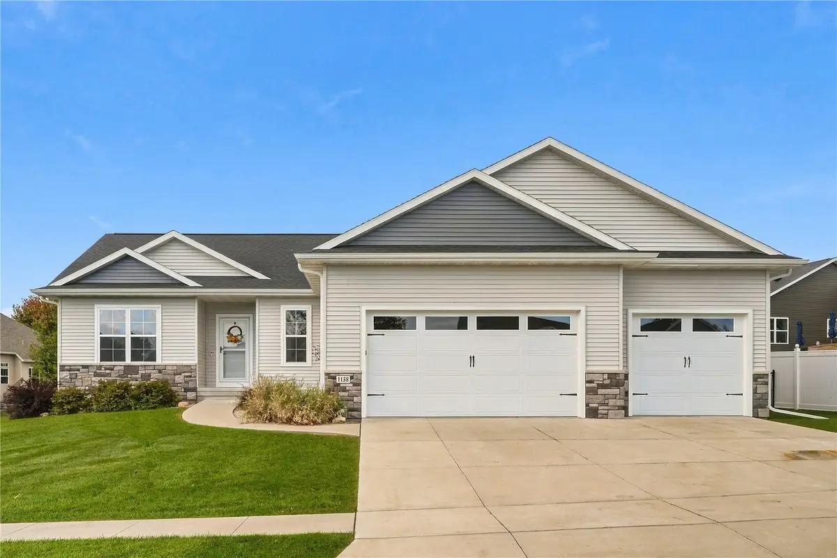 1138 Kettering Rd, Marion, IA 52302 - #1