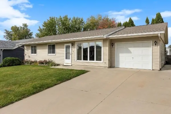 630 Concord Lane Nw, Cedar Rapids, IA 52405 - #1