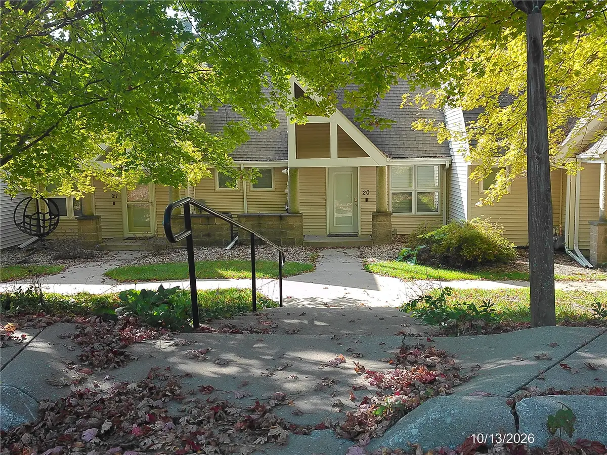 425 27th Street #20, Amana, IA 52203 - #1