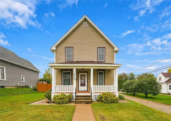 2002 2nd Street Sw, Cedar Rapids, IA 52404