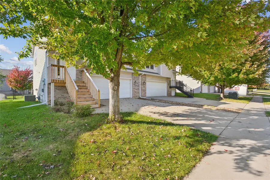 235 N Park Ridge Road, North Liberty, IA 52317 - #2