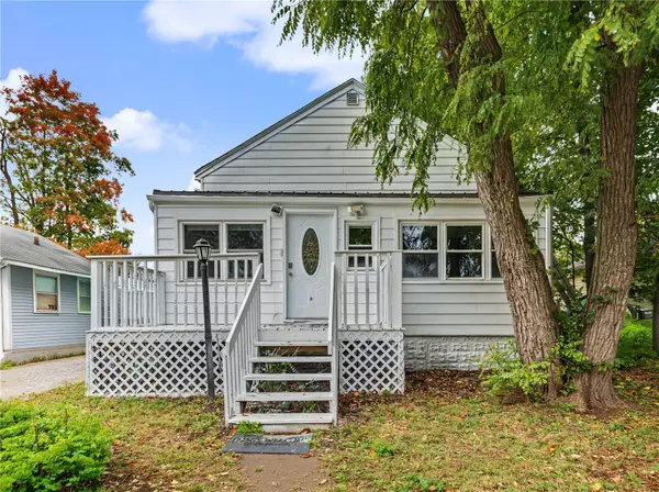 1326 L Avenue Ne, Cedar Rapids, IA 52402
