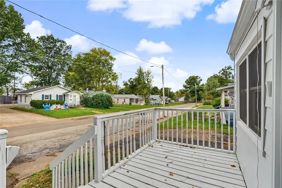 1326 L Avenue Ne, Cedar Rapids, IA 52402 - #2