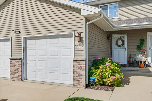 1507 Northgate Drive, Ely, IA 52227