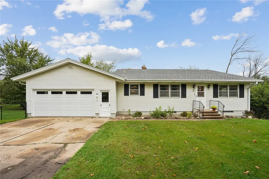 1030 Rolling Glen Drive, Marion, IA 52302 - #2
