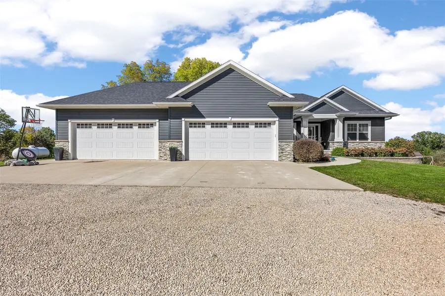 22402 102nd Street, Anamosa, IA 52205 - #3