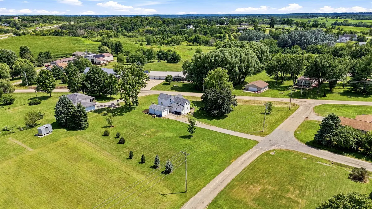 304 Maple Street, Urbana, IA 52213 - #1